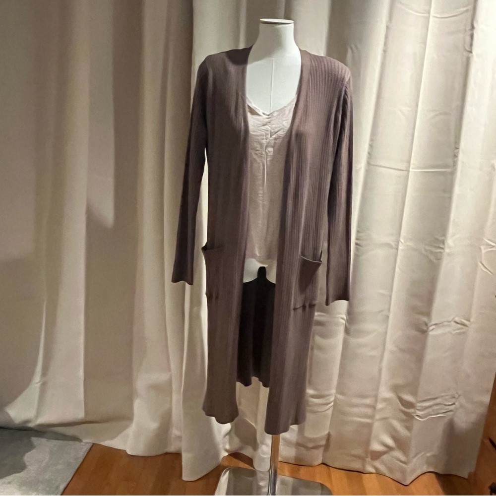 Pink Rose Long Ribbed Open-Front Cardigan in Taupe